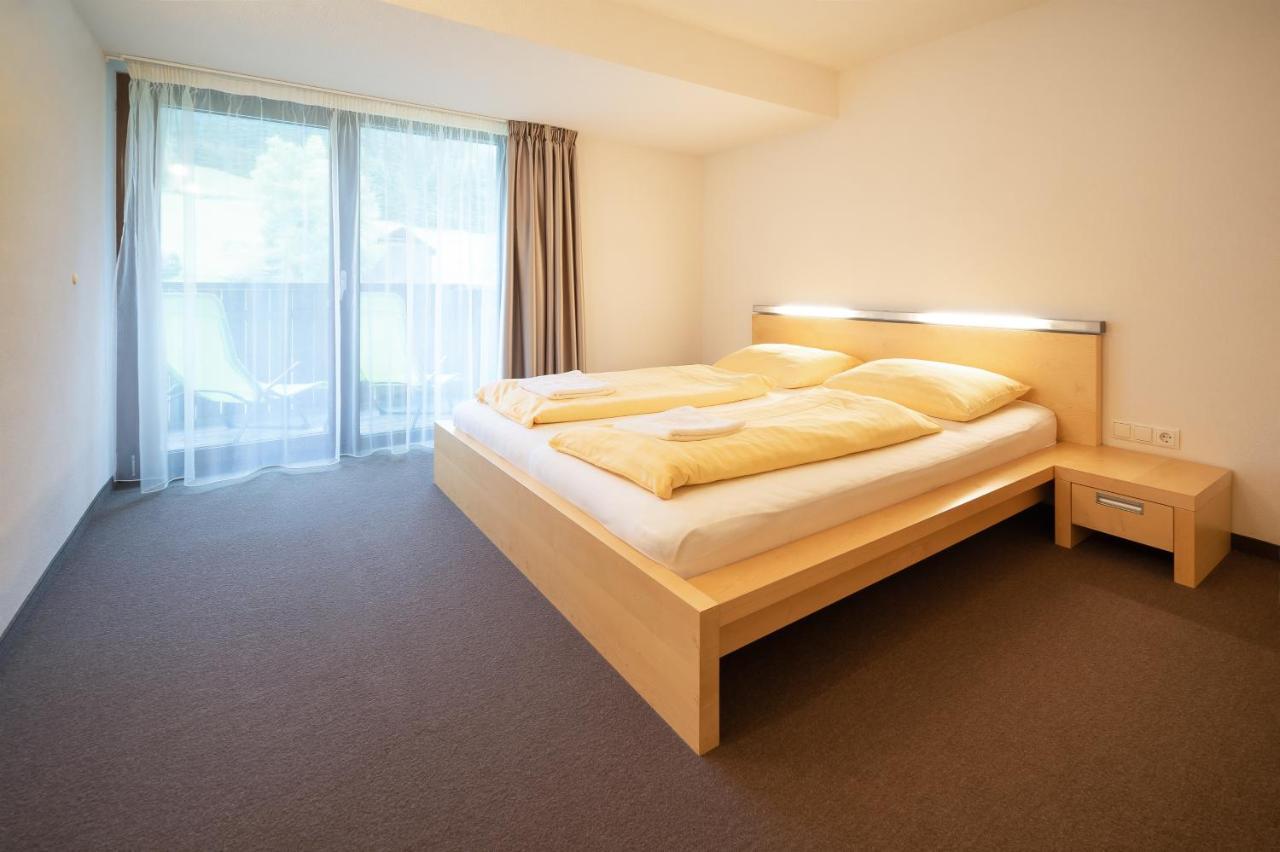 Bohemia Apartments Гарделен Екстериор снимка