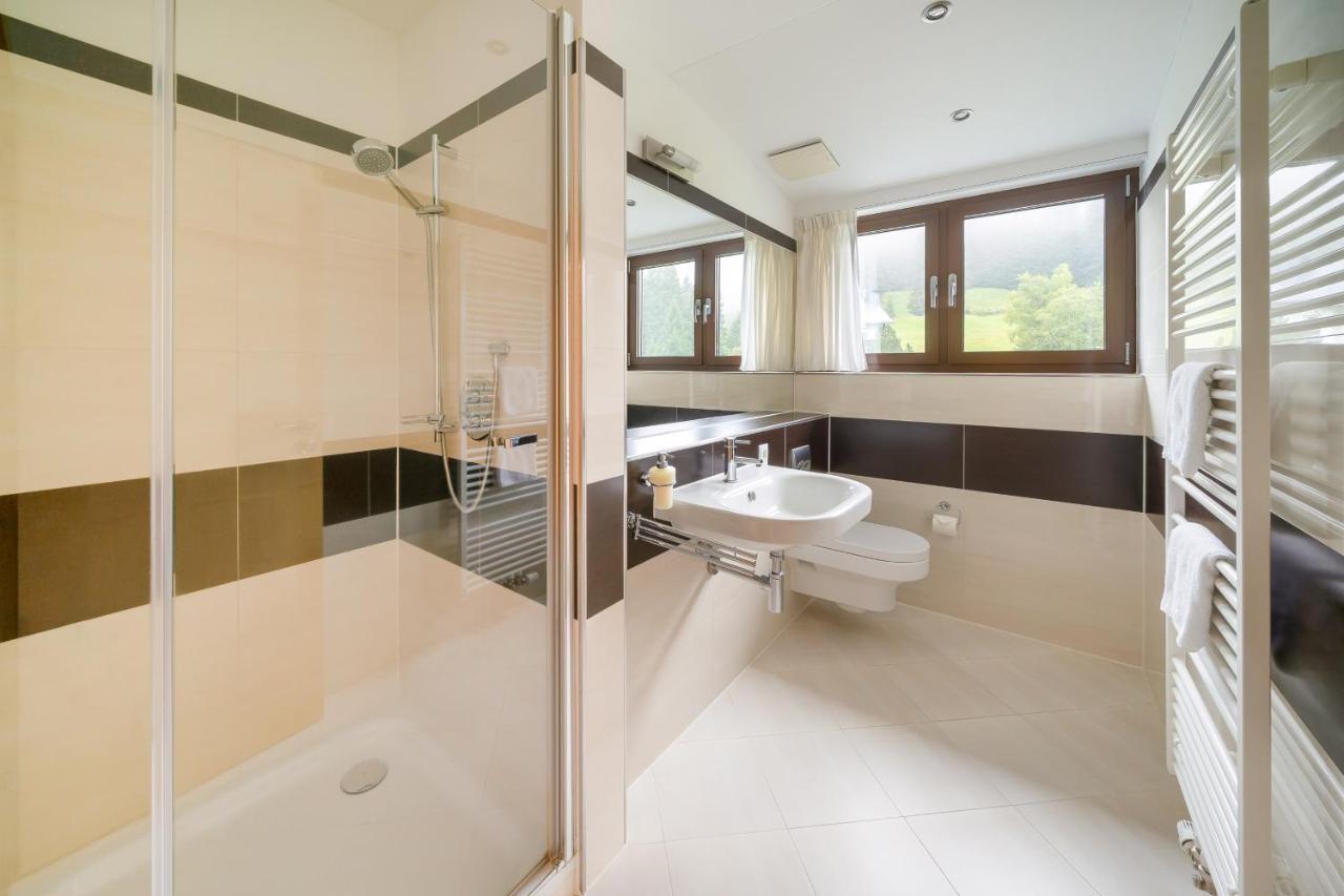 Bohemia Apartments Гарделен Екстериор снимка