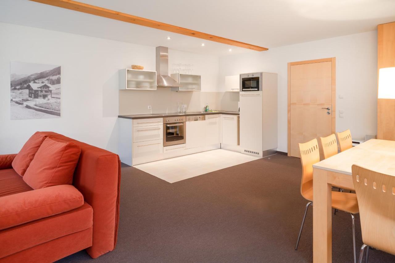 Bohemia Apartments Гарделен Екстериор снимка