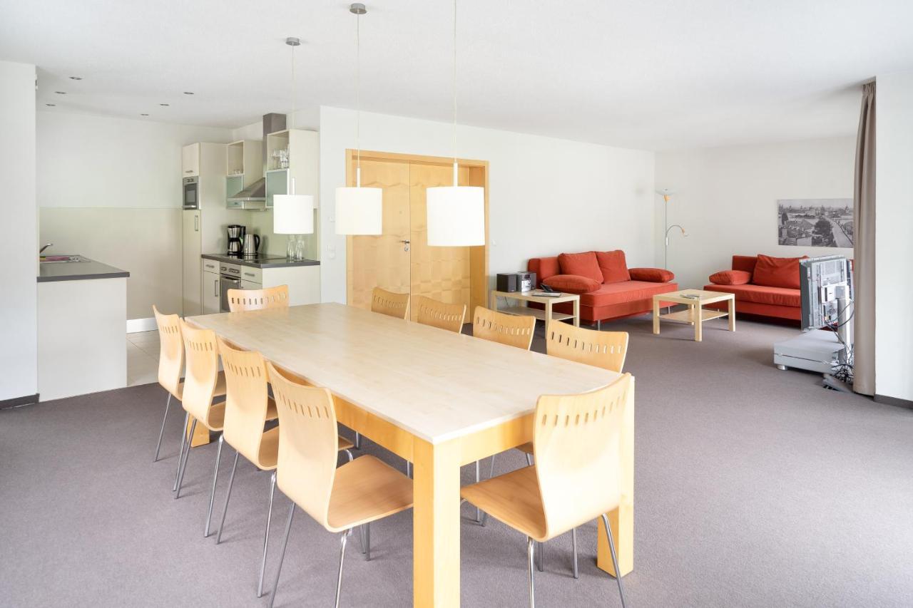 Bohemia Apartments Гарделен Екстериор снимка