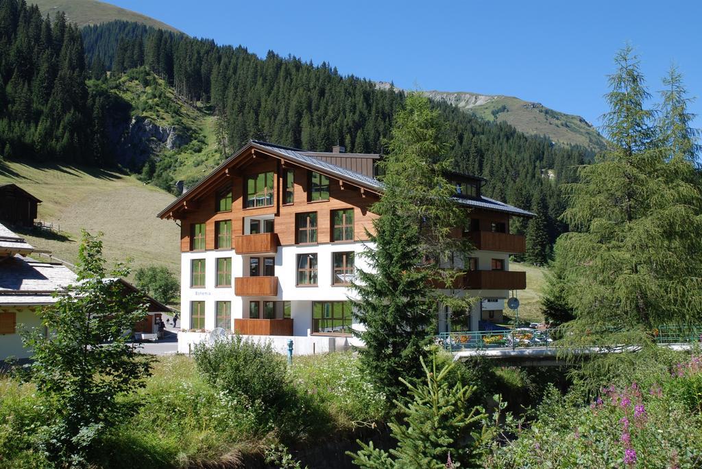 Bohemia Apartments Гарделен Екстериор снимка